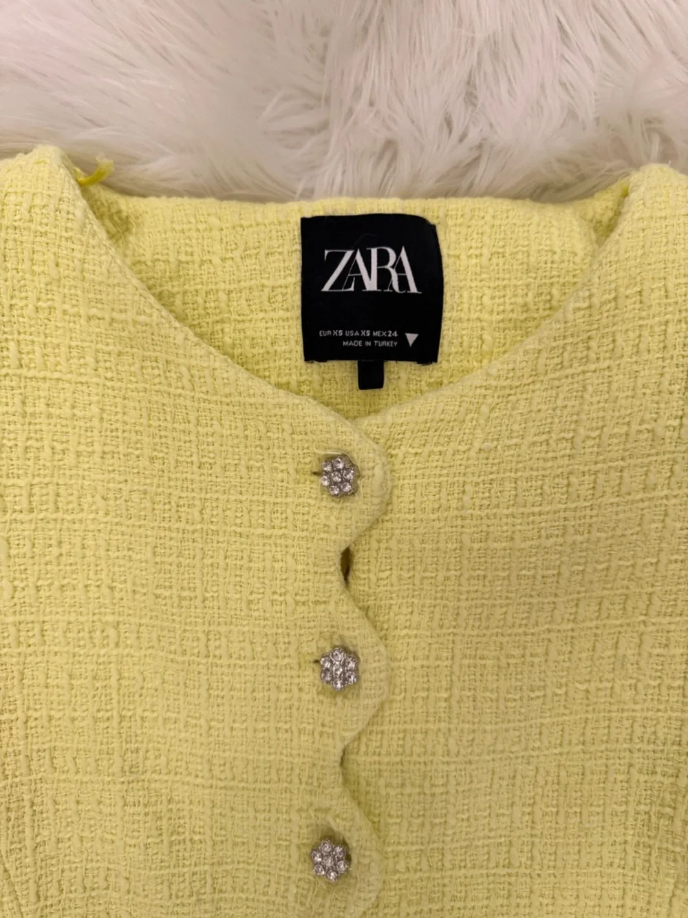 Zara yellow 90s vibe top - Picture 3 of 4